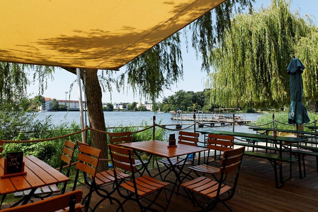 Seminar- Und Gaestehaus Flussbad Gartenstrasse Берлин Екстериор снимка